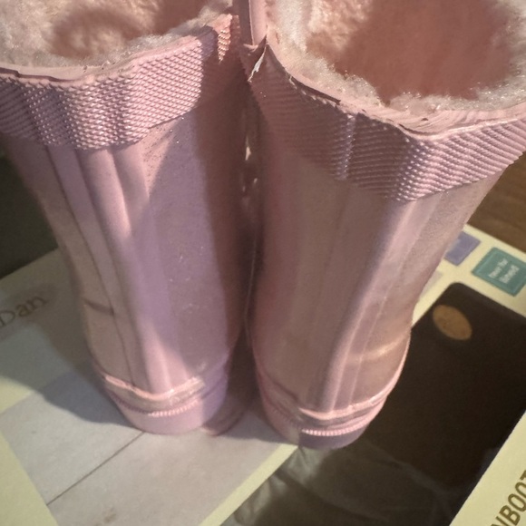 Pink Toddler Rain Boots Girls! - Picture 11 of 12